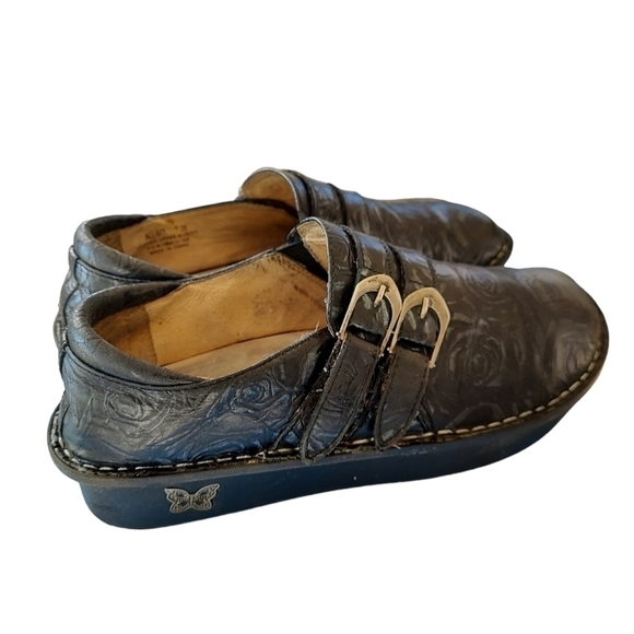 Alegria Alli Slip-On Clog Flat Women's  Size EU 39 US 8.5 Black Embossed Floral - Picture 5 of 14